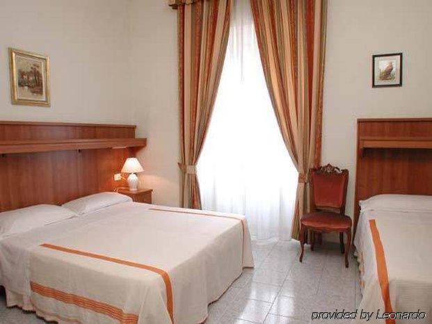 Hotel Altavilla Róma Szoba fotó